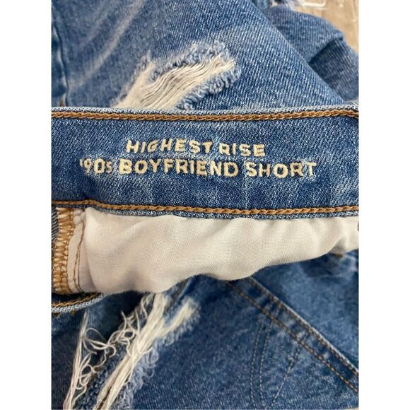 American Eagle 90s Boyfriend Jean Shorts Hi Rise Raw Hem Distressed Women’s Sz 4 - Picture 3 of 5